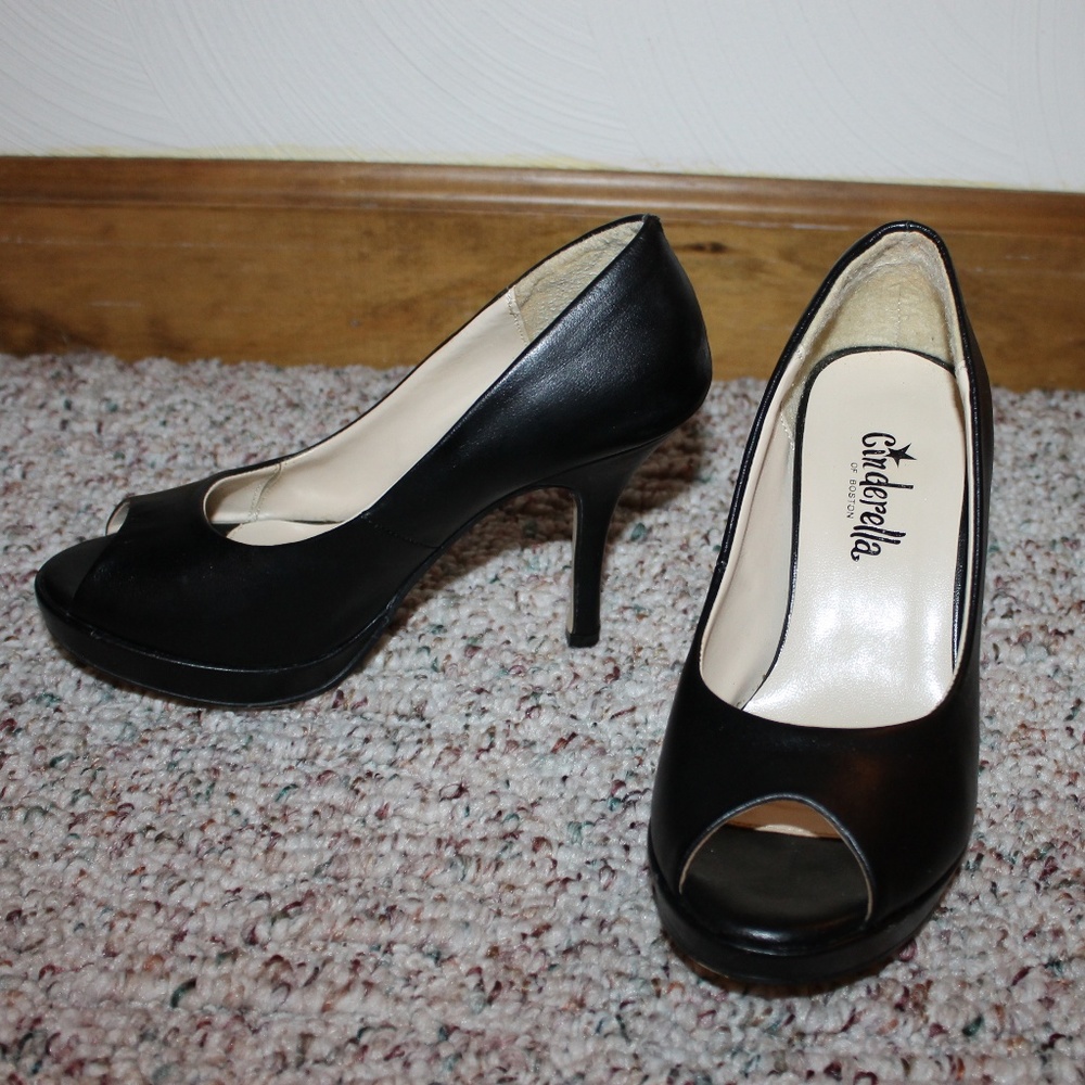 Sleek Black Leather Peep Toe Pumps